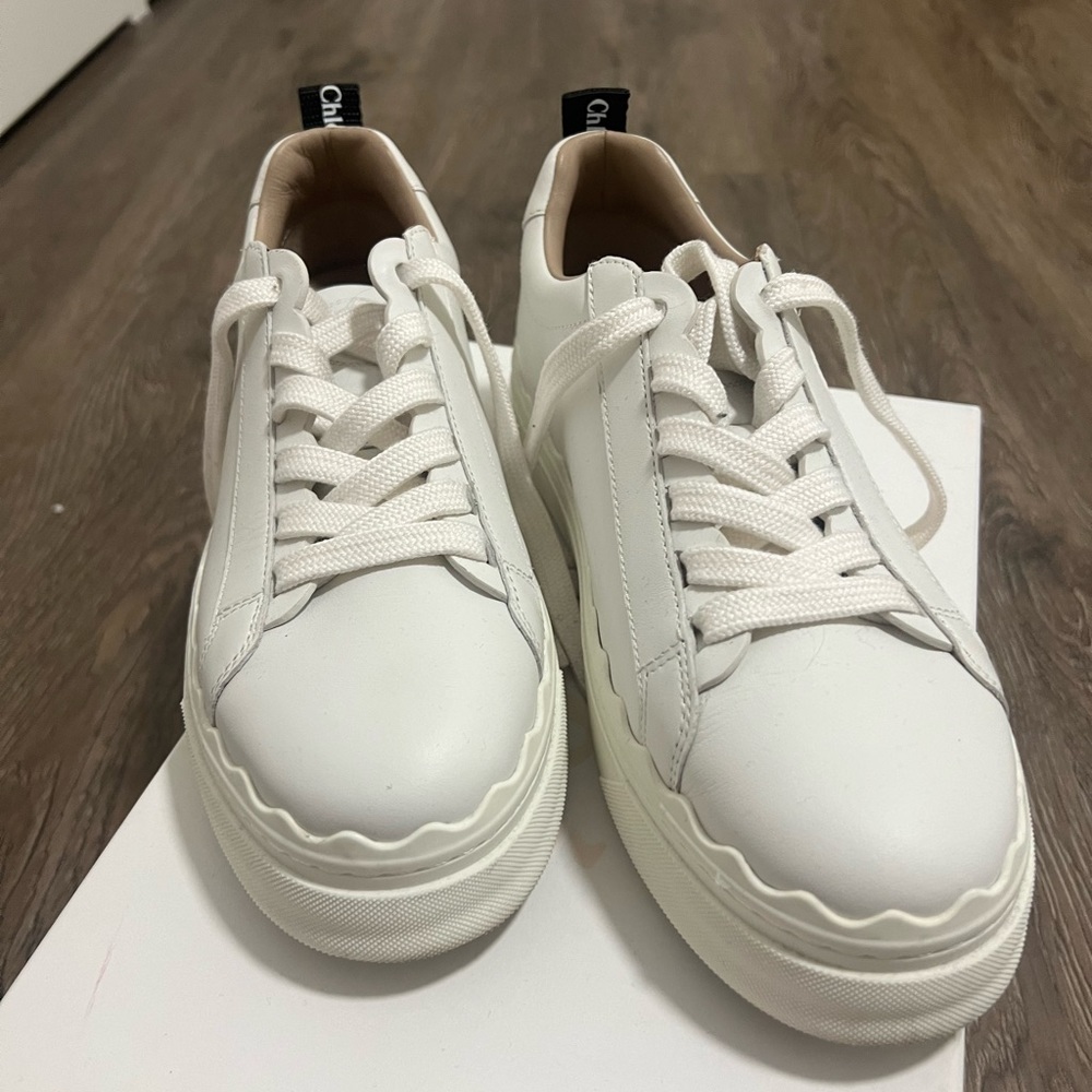 Chloé Lauren white leather sneakers